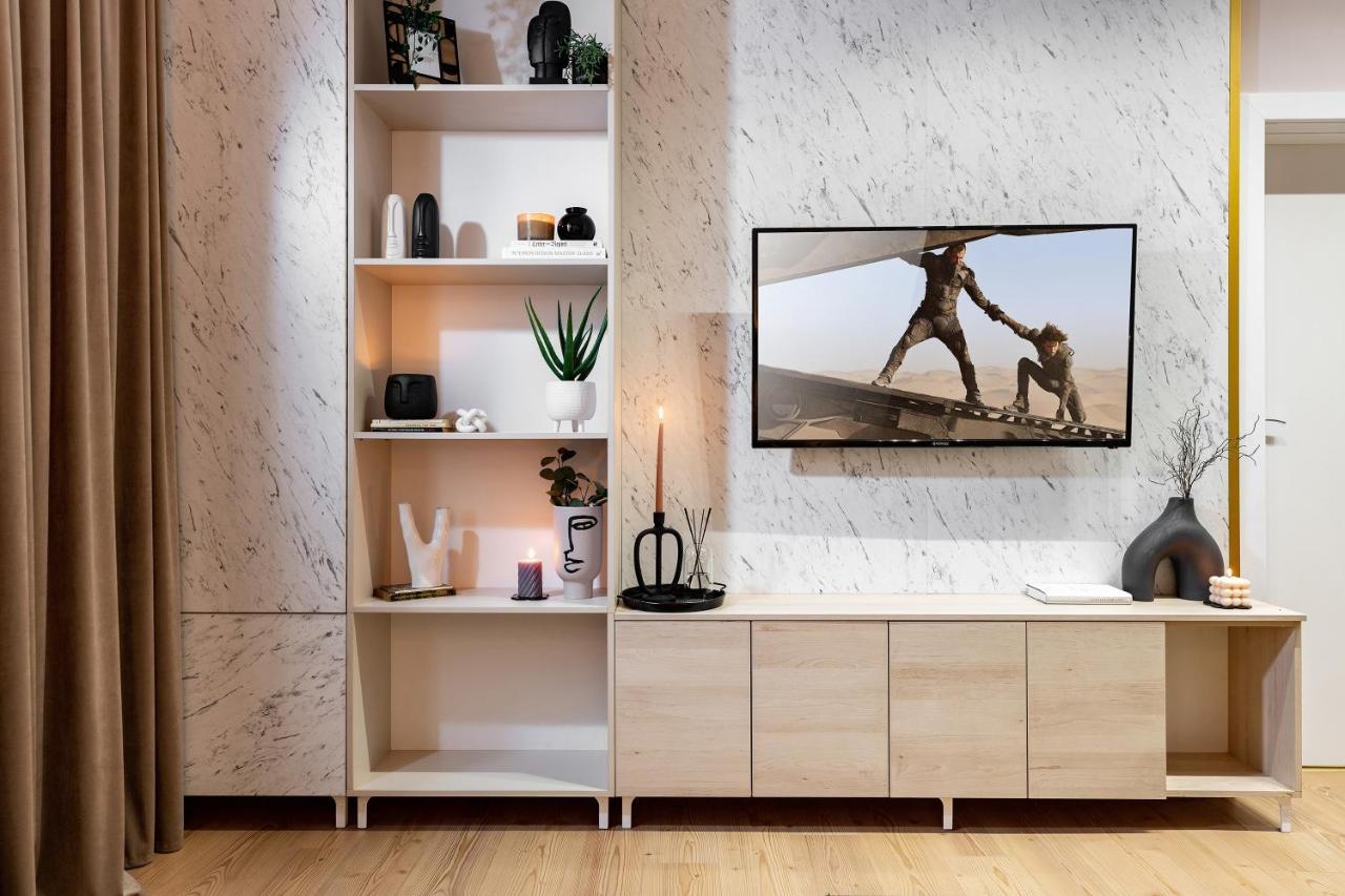 Qult - Dune Appartamento Bucarest